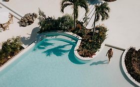 Long Bay Beach Resort